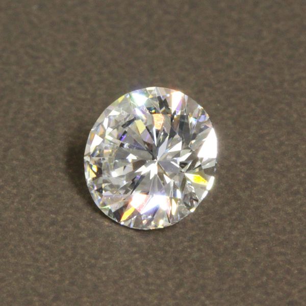 0.721ct Eカラー VS-1 VERY GOOD 天然 ダイヤモンド ルース ラウンドブリリアントカット【中央宝石研究所鑑定】