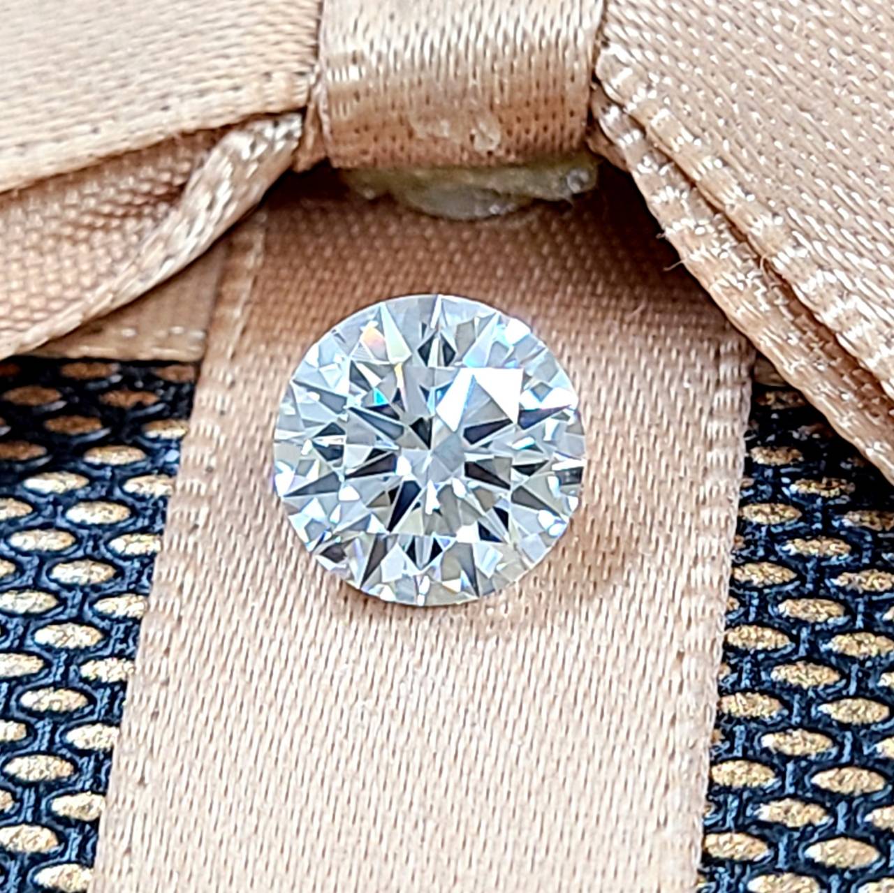 GIA 完全無傷 無色 無欠点 ! 1.29ct Dカラー Flawless 3Excellent 天然ダイヤモンド ルース【GIA鑑定書付き】