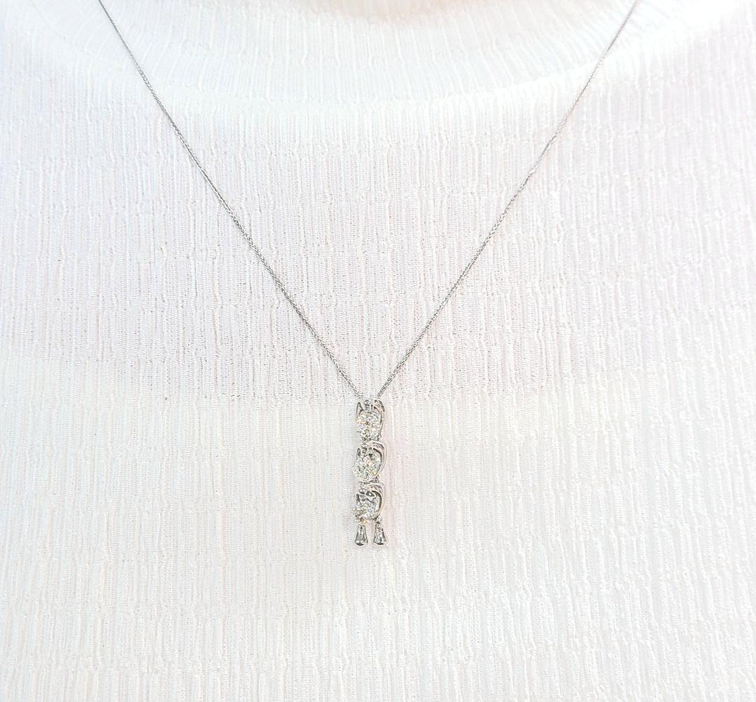 1ct ダイヤモンド K18 WG ホワイトゴールド トリロジー ダンシング ペンダント ネックレス 4月の誕生石 18金 【鑑別書付】