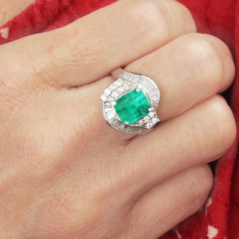高品質! コロンビア産 2.84ct エメラルド ダイヤモンド Pt900 プラチナ リング 指輪 【鑑別書付】