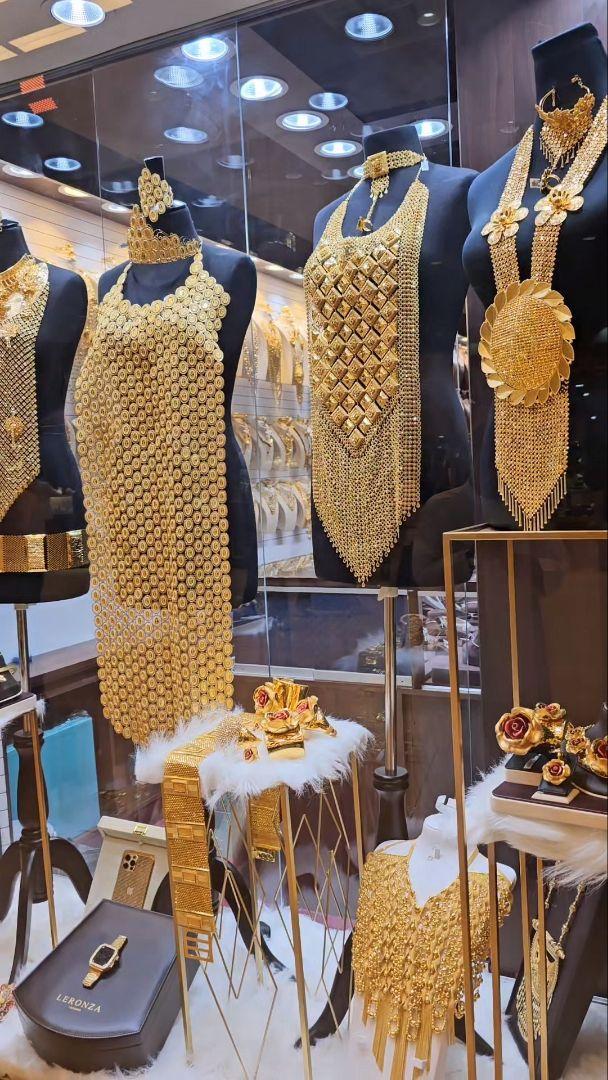 Dubai Watch & Jewelry Show GIA 1CT D IF