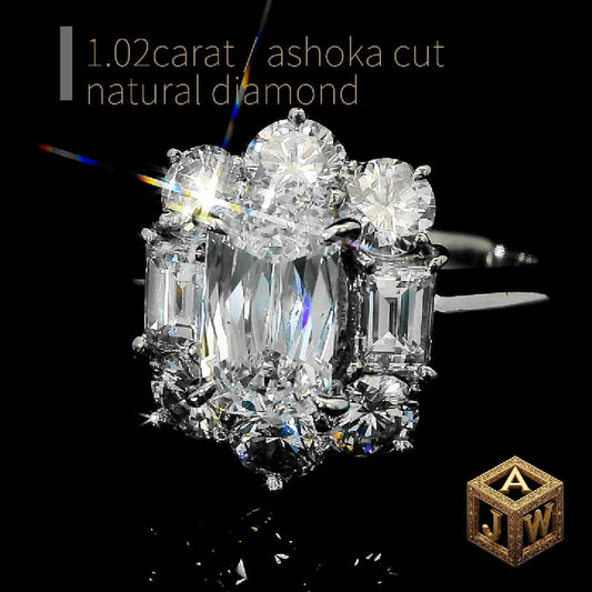 传奇璀璨] 真品 Ashoka 阿育王切割 1.02 克拉天然钻石 E SI2 铂金 Pt900 戒指[附 GIA 证书]。