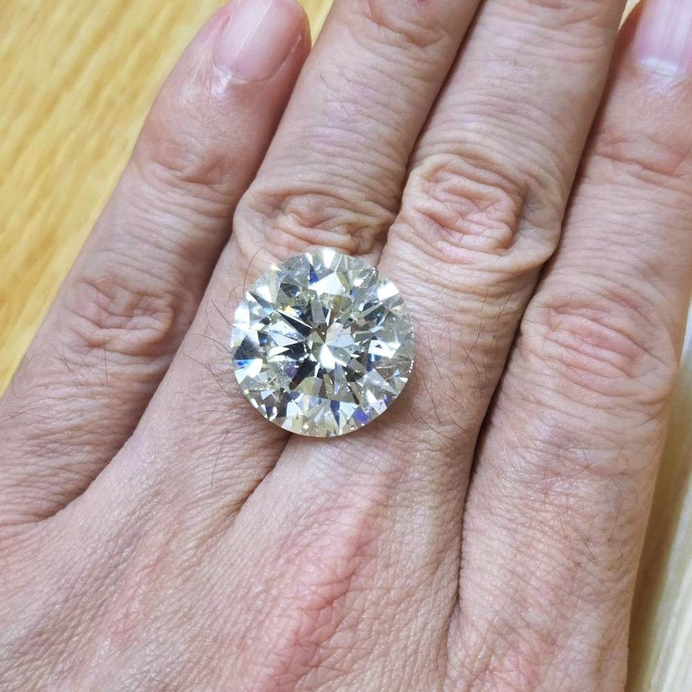 26.06 ct L SI-2 3EX natural diamond loose with CGL grading report