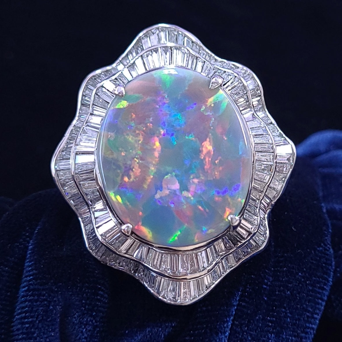 奇跡の最高品質！超希少大粒！ オーロラフラッシュ！ オーストラリア産 21.15ct 天然 ブラックオパール プラチナ Pt900 リング 指輪【鑑別書付】