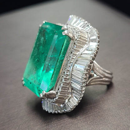 Colombian 62.19ct Natural Emerald 5.4ct Natural Diamond Platinum Pt900 Ring Ringidentification reportWith]