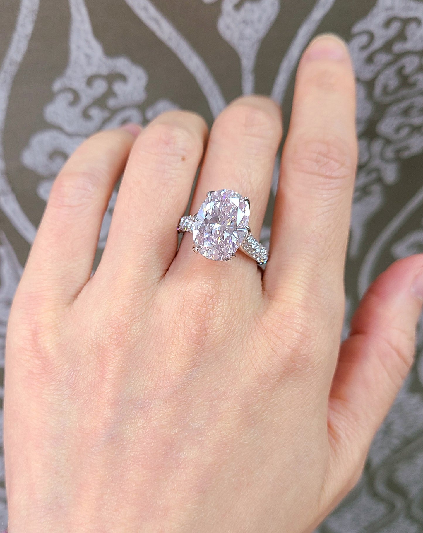 超希少 6.06ct 天然ピンクダイヤモンド Fancy light pink オーバルカット 18金（K18WGホワイトゴールド）リング 【GIA鑑定書付き】