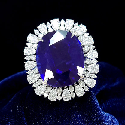 Royal Dignity! 17.38ct Sri Lankan Royal Blue Natural Sapphire 2.03ct Natural Diamond Platinum Pt900 Ring [with GUBELIN Certificate of Authenticity].