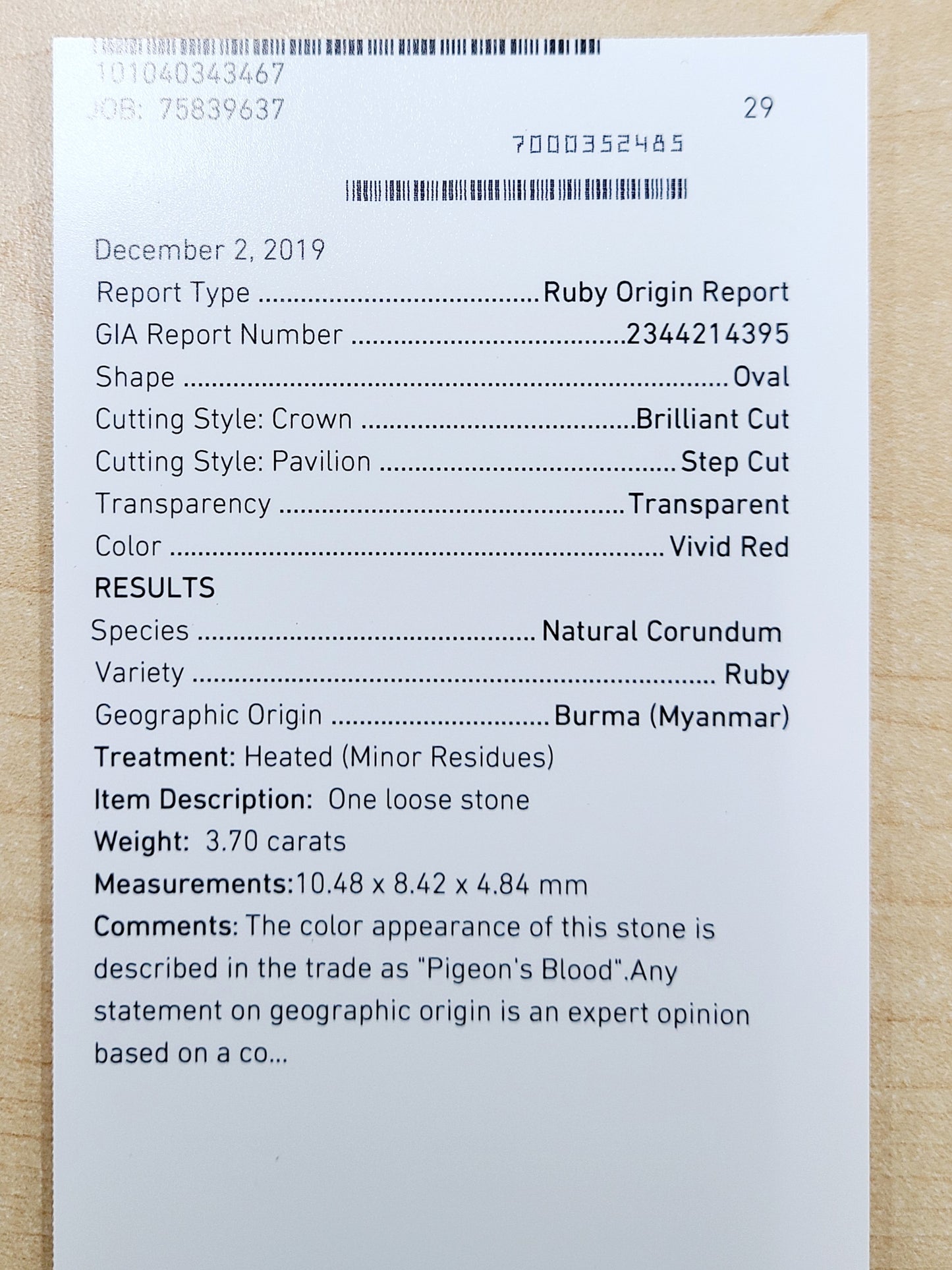 궁극의 색감 미얀마산 Vivid Red 3.70ct 피전 블러드 천연 루비 오벌 컷 루즈 [GIA감정서 포함].