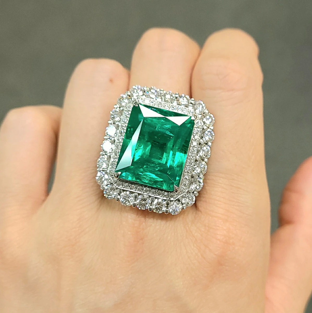 ノンオイル コロンビア産 20.32ct 天然エメラルド 3.87ct 天然ダイヤモンド プラチナ Pt900 リング 指輪【GRS鑑別書付】