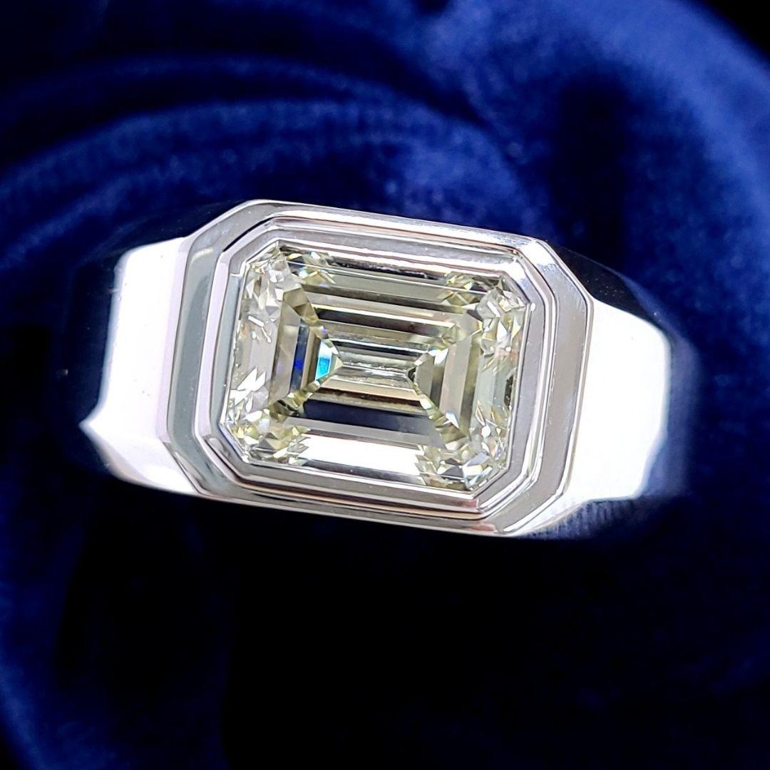 Unisex! Outstanding presence! Unique brilliance! Emerald cut 3.232ct natural diamond VS-1 platinum Pt950 ring with grading report