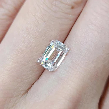 Rare Flame Step Cut Diamond loose [with GIA Certificate] [Miracle