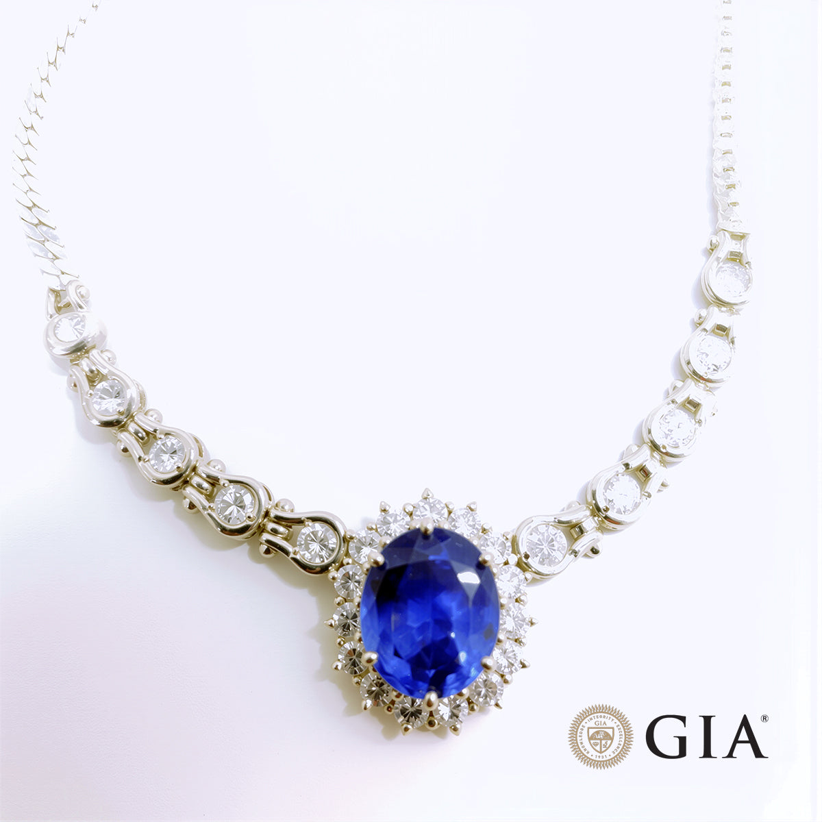 기적의 딥 블루】9.47ct 스리랑카 산 비 가열 사파이어 2.87ct 다이아몬드 플래티넘 Pt900 목걸이 [GIA 감별 첨부].