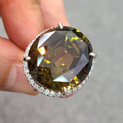 最大的高质量40CT天然Alexandrite 2CT天然钻石Platinum PT900戒指六月诞生石[差异]
