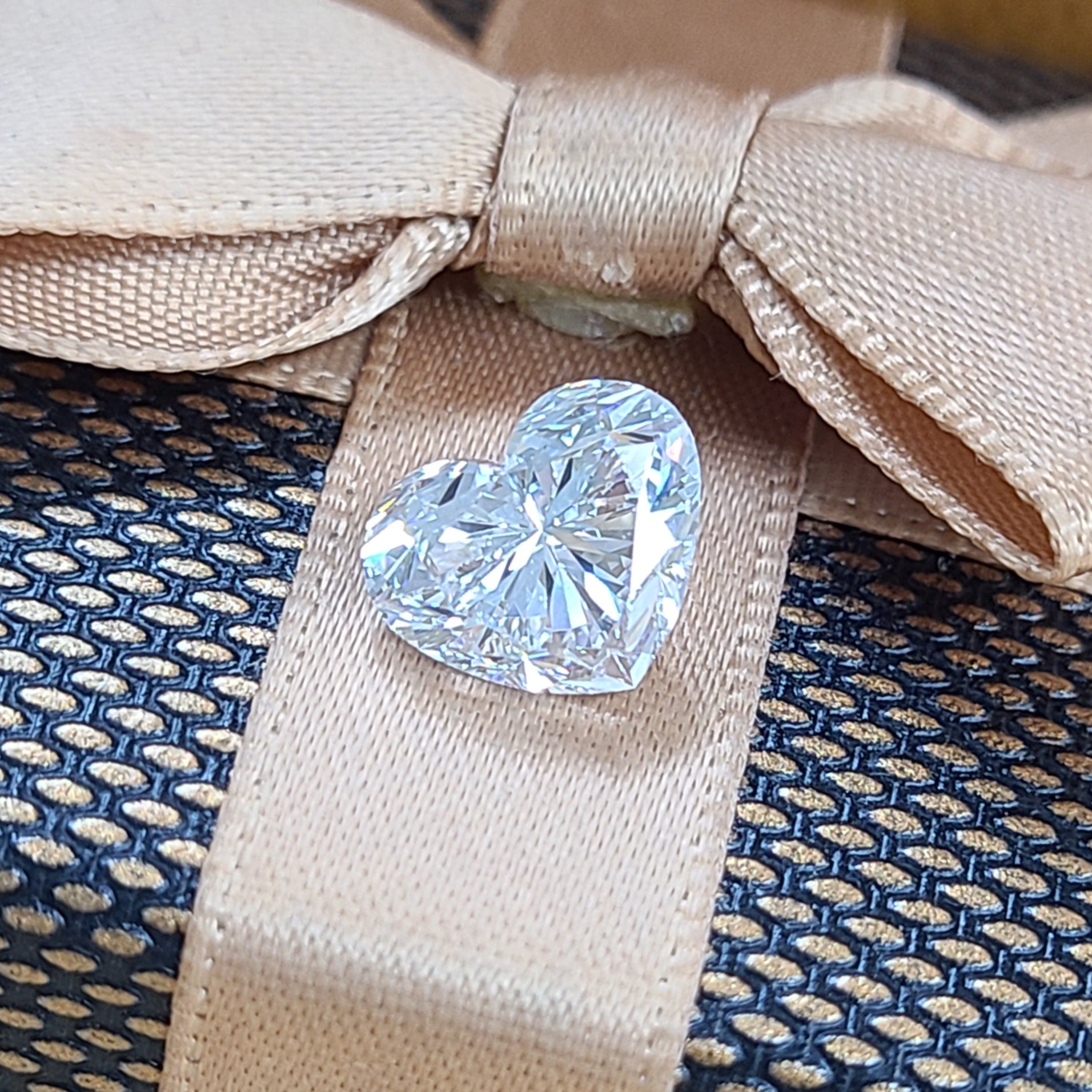 3.02ct D IF 2EX 天然ダイヤモンド ルース ハートシェイプ【GIA鑑定書