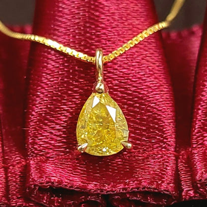 Super rare! The finest FANCY VIVID YELLOW! The highest peak of color diamond! 0.433CT Pair Shape Natural Diamond 18 Gold K18 Yg Yellow Gold Pendant Necklace [CGL (CGL (CGL)CGL）grading report]