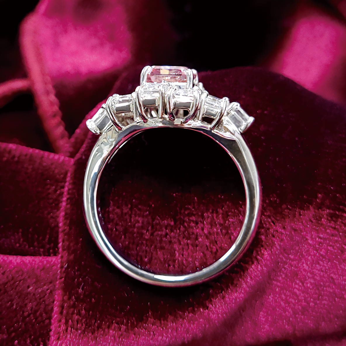 1.021ct fancy vivid pink 天然 ピンクダイヤモンド PT900 1.021ct fancy vivid pink 天然 ピンクダイヤモンド PT900