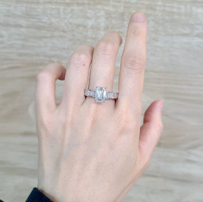 【奇跡の完全無色無傷】2.34ct D FL EX 天然ダイヤモンド エメラルドカット K18WG リング 【CGL/GIA鑑定書付】