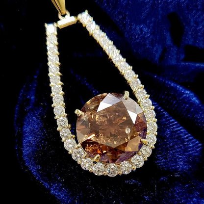 【圧巻の11ct】 天然 コニャック ブラウンダイヤモンド 11.004ct 脇石1.8ct K18YG ペンダント ネックレス 【鑑別書付】