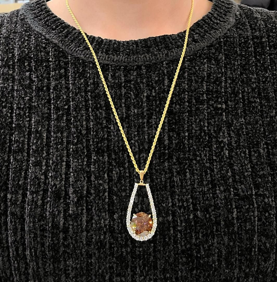 【圧巻の11ct】 天然 コニャック ブラウンダイヤモンド 11.004ct 脇石1.8ct K18YG ペンダント ネックレス 【鑑別書付】
