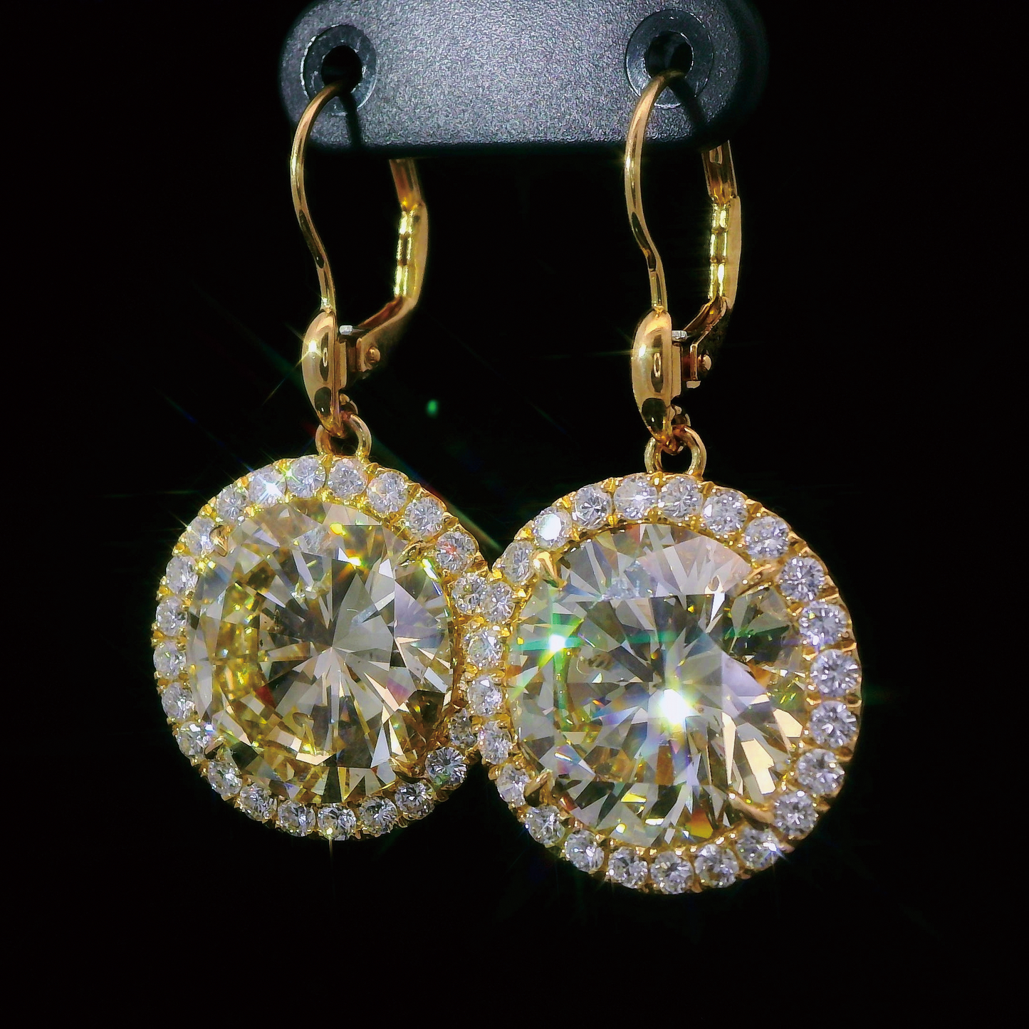 극상의 반짝임】 초대형 천연 다이아몬드 총 19.973ct 18K K18YG 옐로우 골드 드롭 귀걸이 【CGL 감정서 첨부】.