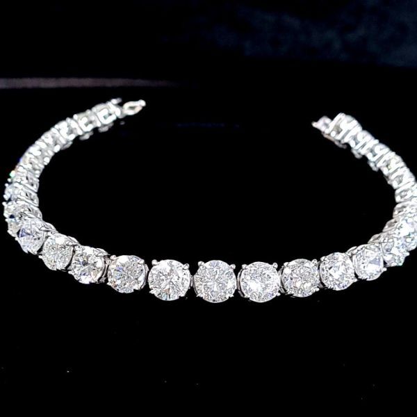 30.48ct ダイヤモンド プラチナ PT900 テニスブレスレット【鑑別書付