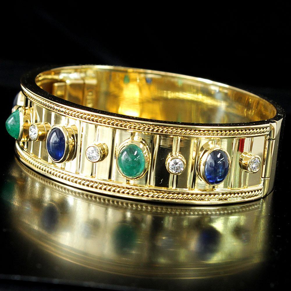 A gorgeous colorful competition! Natural sapphires, emeralds and diamonds 18k gold K18 YG yellow gold bangle identification reportWith