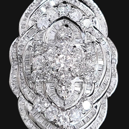 A sea of dazzling light! Gorgeous! 5ct Natural Diamond Platinum PT900 Ring Ringidentification reportWith