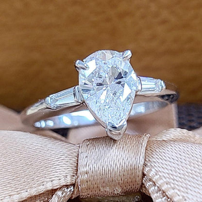 Gleam! Elegant D Color 1ct Natural Diamond SI2 Pear Shape Platinum PT900 Ring Ringgrading reportWith