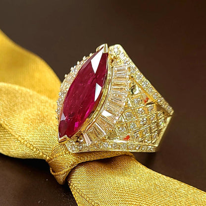 Rare! Large. 7ct ruby marquise diamond K18 YG yellow gold ring! 7ct ruby marquise diamond K18 YG yellow gold ring ring July birthstone 18k gold [with GIA certificate and Central Gem Laboratory certificate].