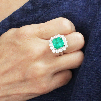 Top quality Colombian 6ct emerald Pt900 platinum ring with GIA certificate
