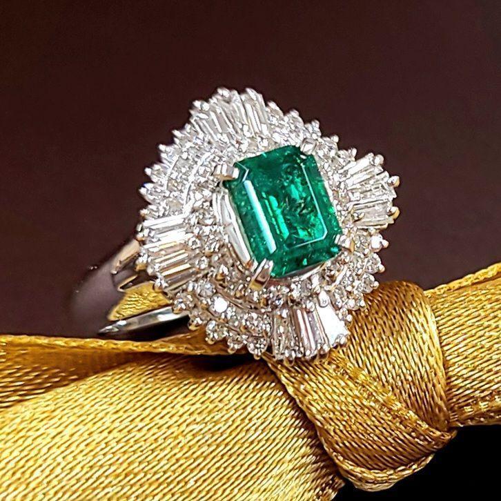 超级特殊产品！ 0.75CT Emerald 0.63CT Diamond PT900白金环可能的诞生石[中央珠宝研究所部门]