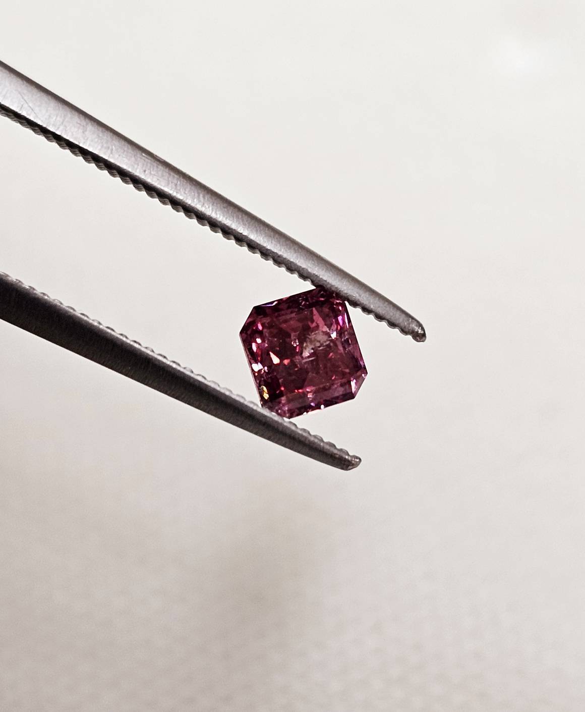 【 GIA 鑑定書付】 アーガイル産 0.33ct Fancy purplish red diamond 天然 レッドダイヤモンド ルース 裸石