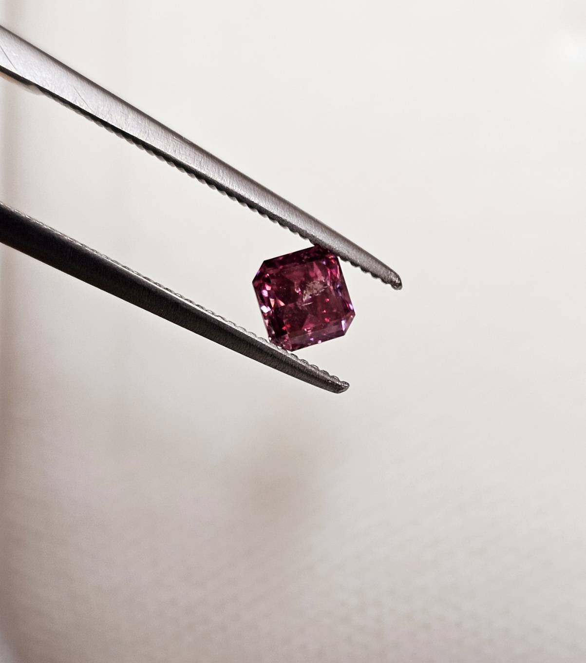 【 GIA 鑑定書付】 アーガイル産 0.33ct Fancy purplish red diamond 天然 レッドダイヤモンド ルース 裸石