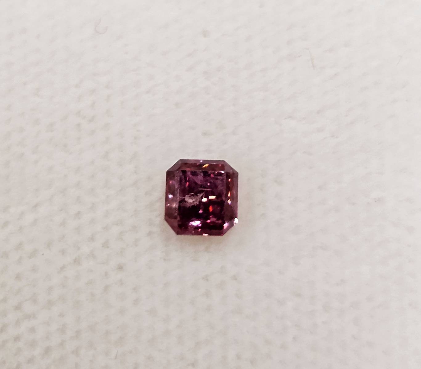 GIA 鑑定書付】 アーガイル産 0.33ct Fancy purplish red diamond 天然