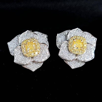 Yellow Diamond Diamond K18 YG WG Yellow Gold White Gold Pave Flower Earrings 18 Gold April Birthstone [identification report]