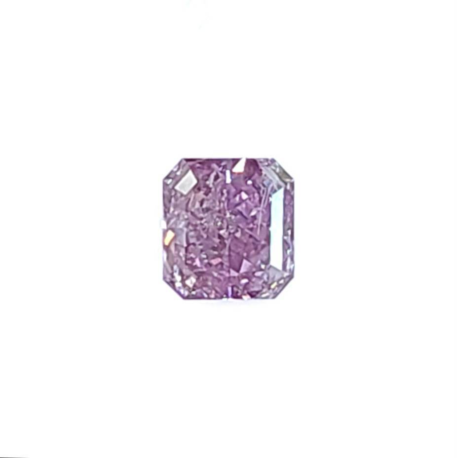 最高品質！ Fancy Vivid Purple Pink 0.51ct 天然 ダイヤモンド ルース レクタングルカット 【 中央宝石研究所鑑定 ソーティング付】