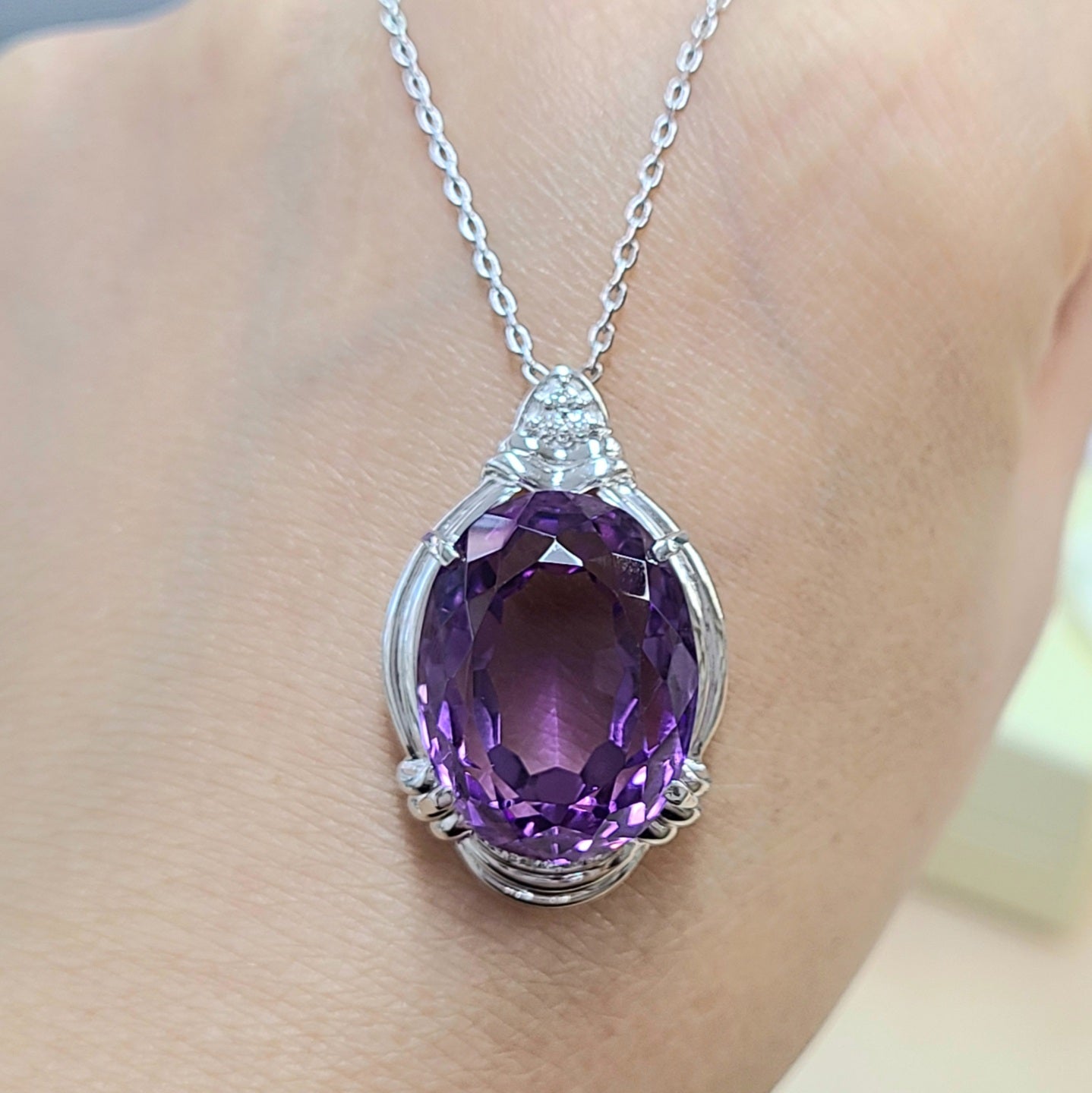高貴な紫 大粒 9ct 相当 天然 アメジスト ダイヤモンド Pt900 プラチナ