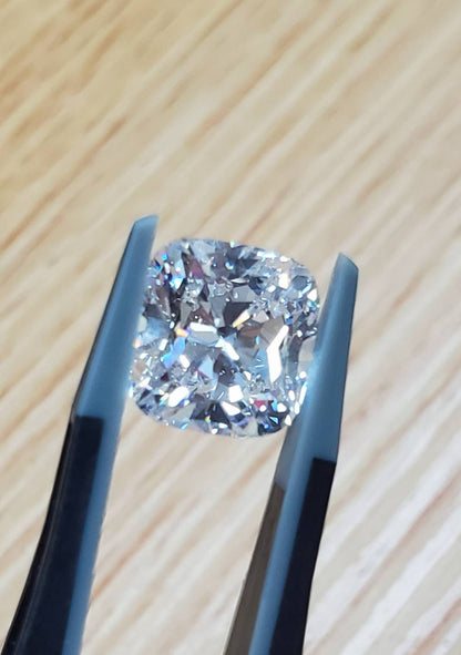 究極美! 最高品質! 完全無傷! 超希少! 5.22ct Fカラー IF クッション カット 天然ダイヤモンド 【GIA鑑定書付 】