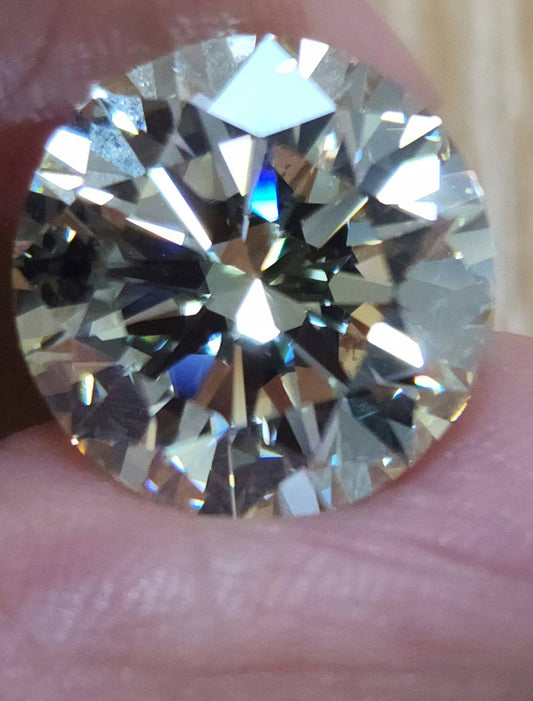 The strongest rainbow Teri Easy to look 10ct VVS-2 3EX Natural Diamond loose[With GIA certificate]