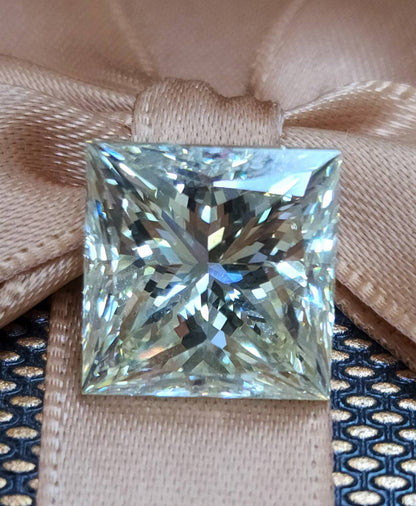 Highest status & asset! Super large glistening! 10.01ct VS-1 square brilliant cut natural diamond loose [with GIA certificate].