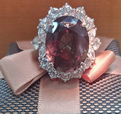 Ultra Rare! Oversized 22ct Natural Alexandrite & 3ct Natural Diamond Pt900 Platinum Ring with Certificate of Authenticity