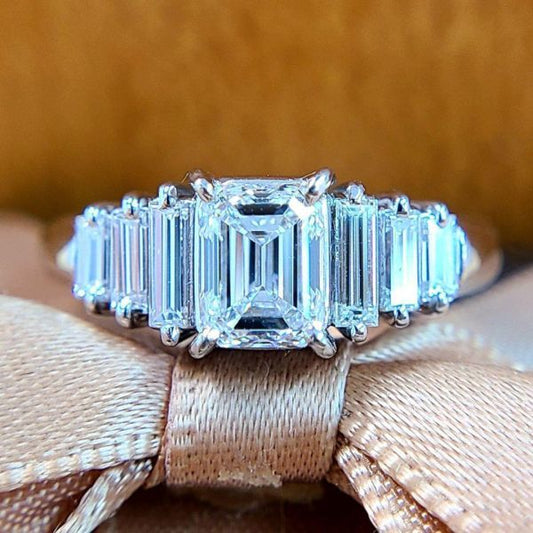 [GIA评估]如果祖母绿切割天然钻石PT900白金戒指戒指Aprilstone，则具有最高质量的1CT D